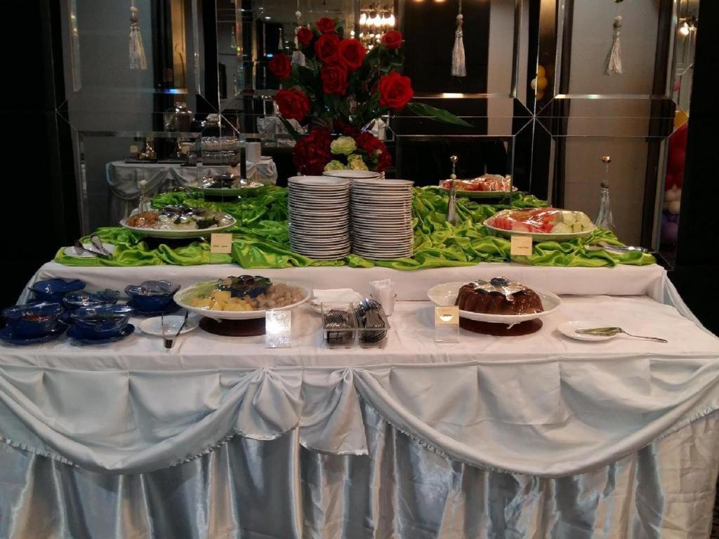 Couleur Hotel Cengkareng Jakarta Kültér fotó