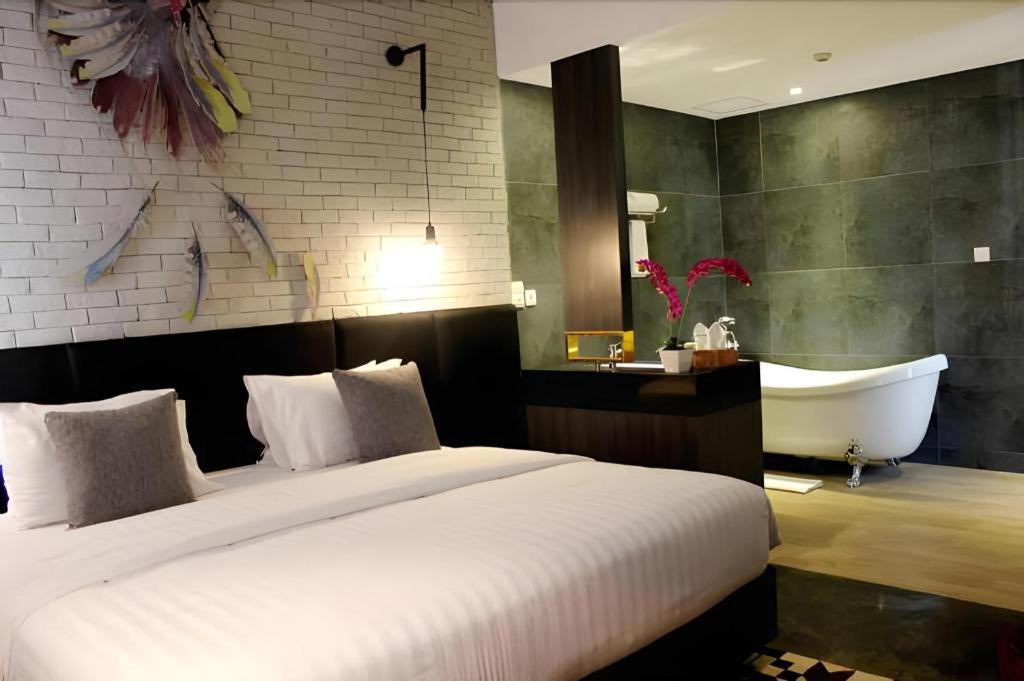 Couleur Hotel Cengkareng Jakarta Kültér fotó
